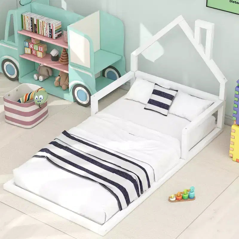 Wood Floor Bed with House-shaped Headboard