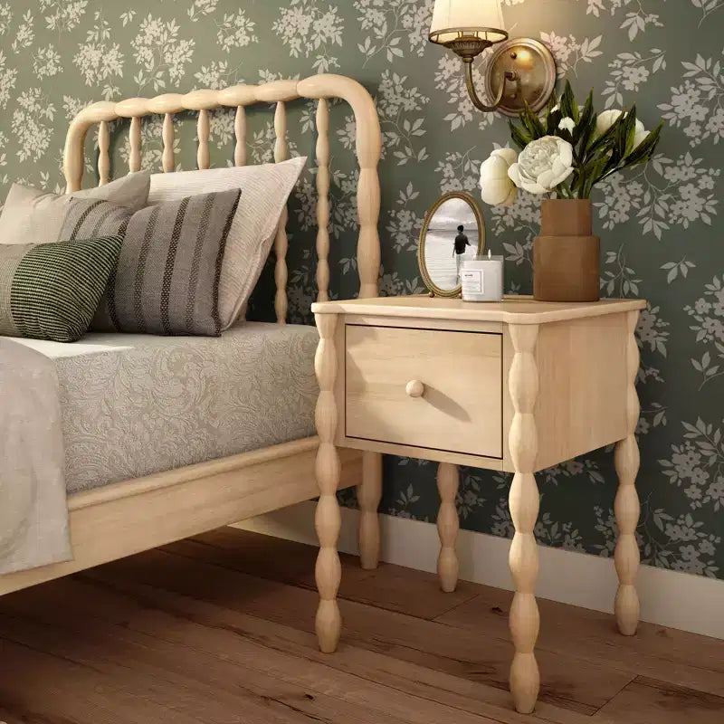 1 Drawer Nightstand (456x456/18x18)