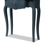 Tavolo in Abete Finitura Classica e Provinciale Blu: Design Affusolato e Grazioso, Ideale per Piccoli Spazi